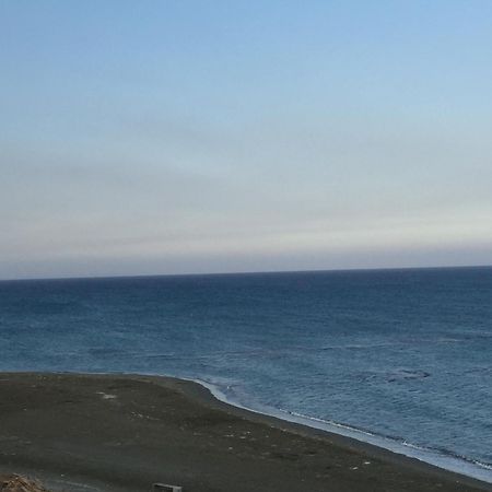 The Mediterranean Sea At Your Doorstep!! Meneou Екстериор снимка